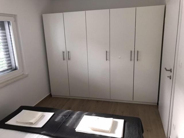 Apartments Haramincic M&B Stara Novalja Ngoại thất bức ảnh